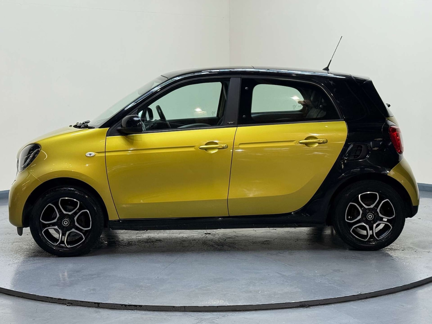 Used smart forfour 2015 for sale - 77045736: Photo 37