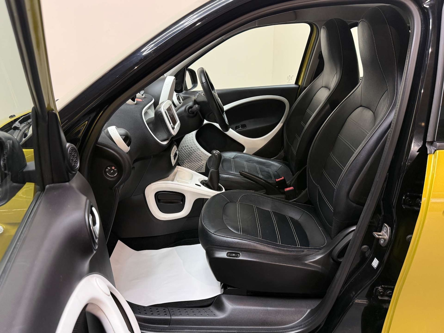 Used smart forfour 2015 for sale - 77045736: Photo 4