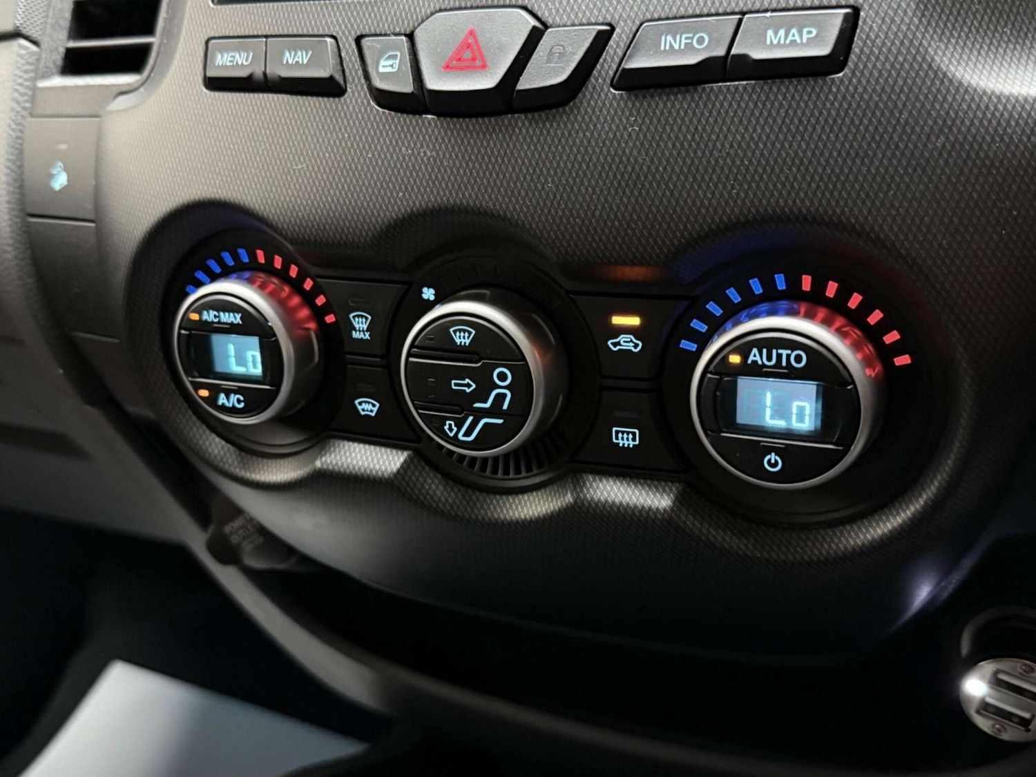 Used Ford Ranger 2015 for sale - 76181027: Photo 27