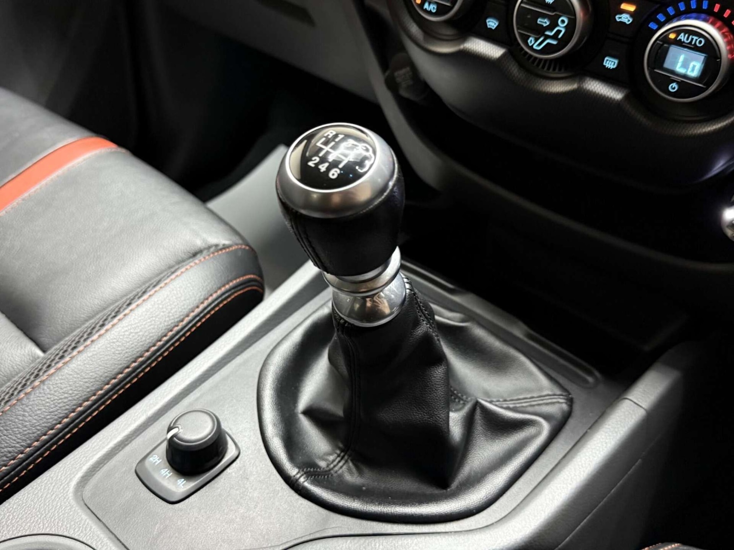 Used Ford Ranger 2015 for sale - 76181027: Photo 29