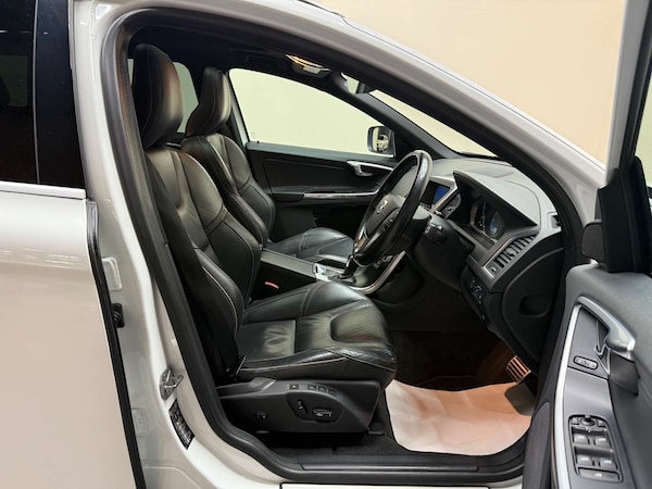 Used Volvo XC60 2014 for sale - 76235422: Photo 15