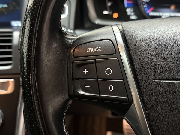 Used Volvo XC60 2014 for sale - 76235422: Photo 18