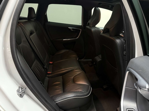 Used Volvo XC60 2014 for sale - 76235422: Photo 25