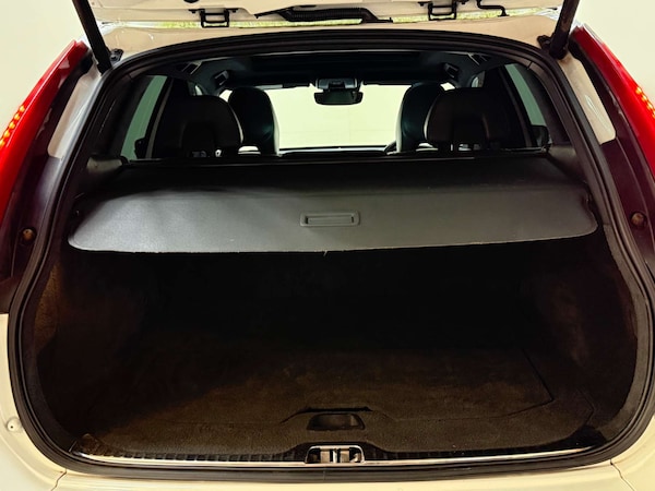 Used Volvo XC60 2014 for sale - 76235422: Photo 57