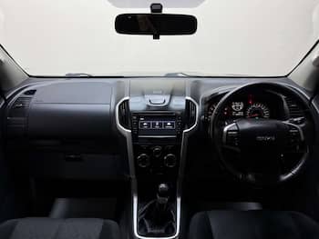 Used Isuzu D-Max 2017 for sale - 79667731: Photo