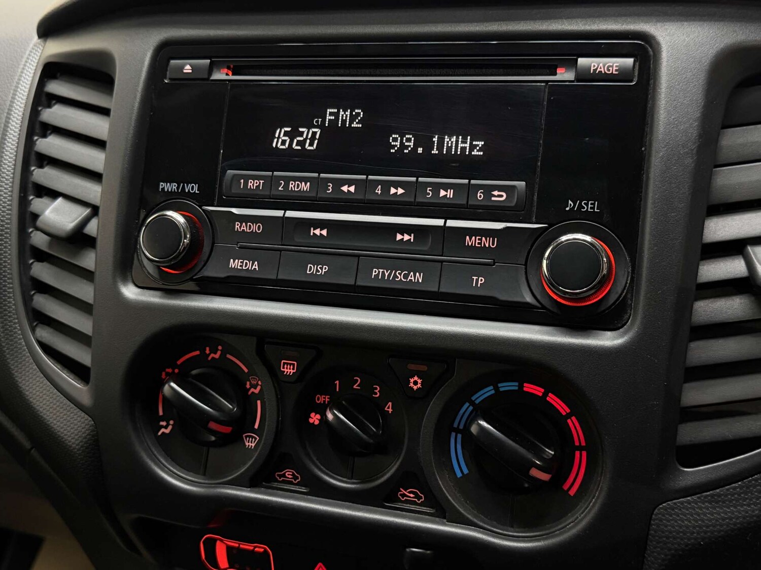 Used Fiat Fullback 2017 for sale - 77536231: Photo 22