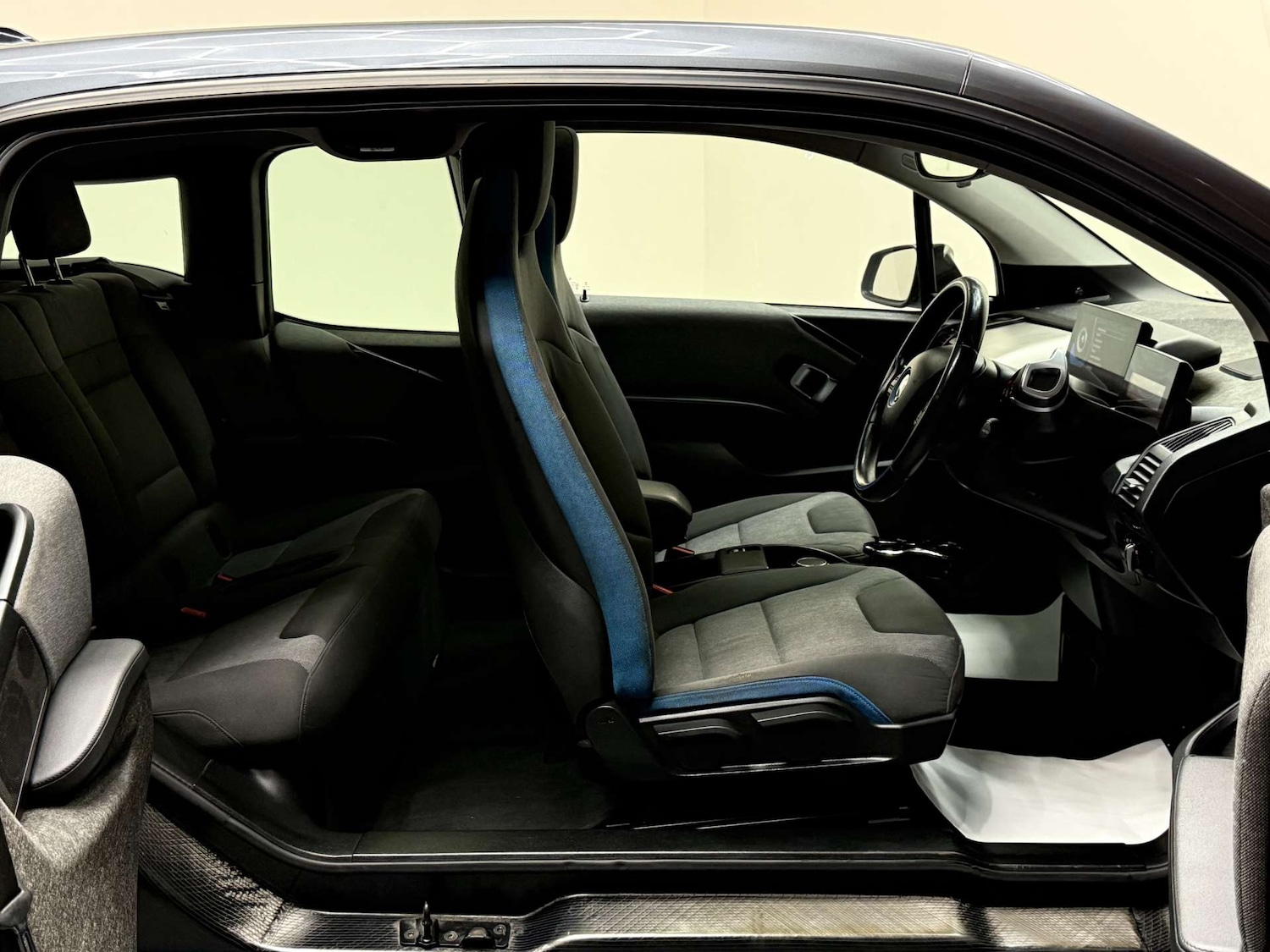 Used BMW i3 2016 for sale - 76830109: Photo 39