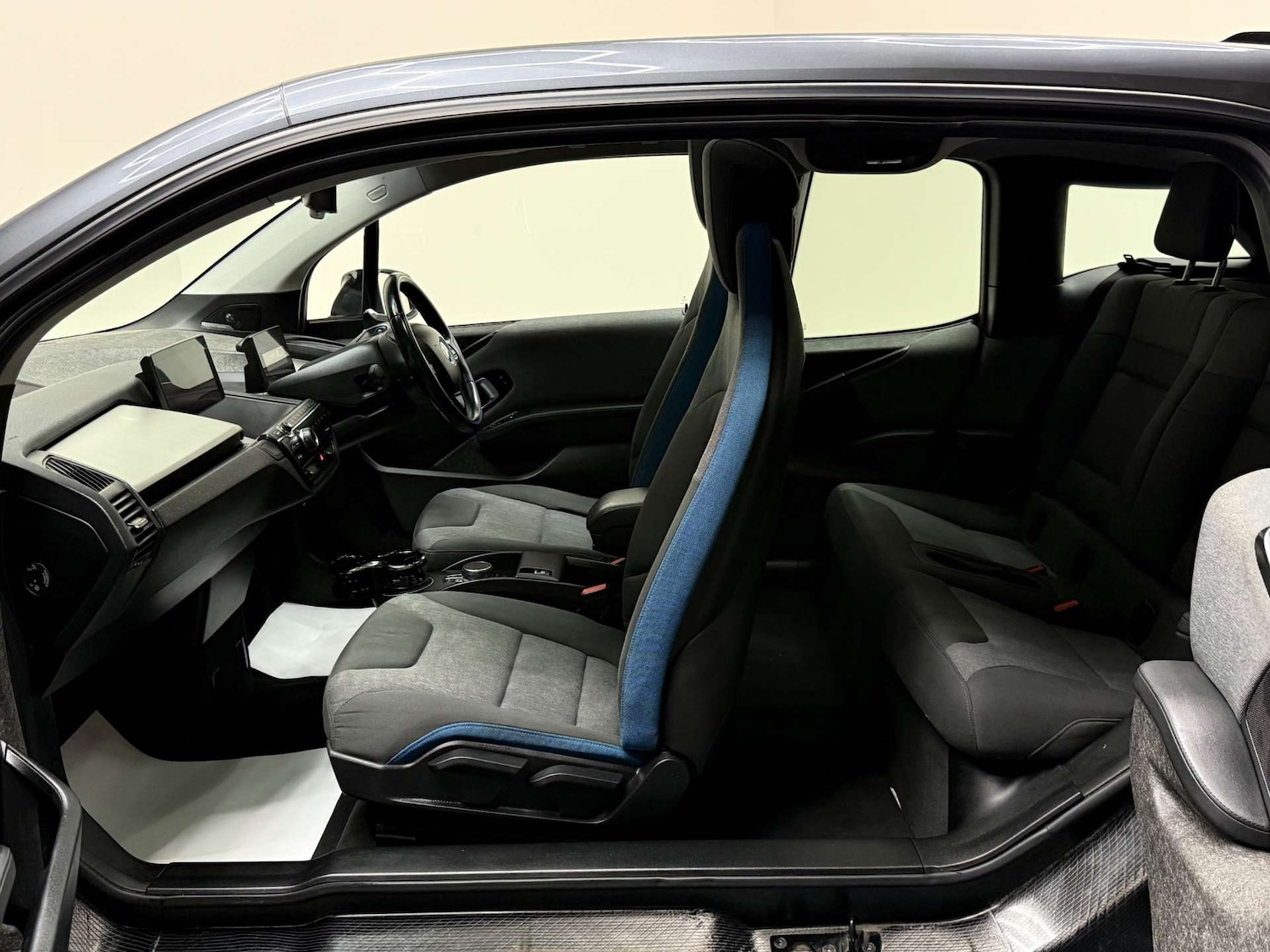 Used BMW i3 2016 for sale - 76830109: Photo 43