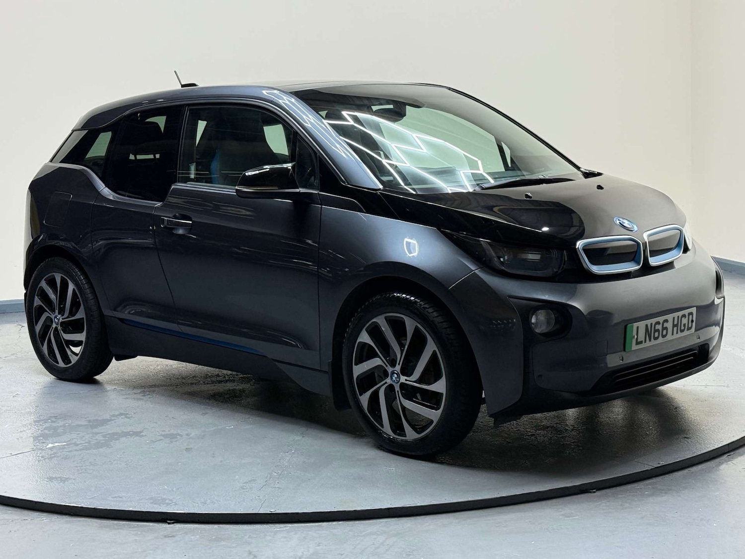 Used BMW i3 2016 for sale - 76830109: Photo 55