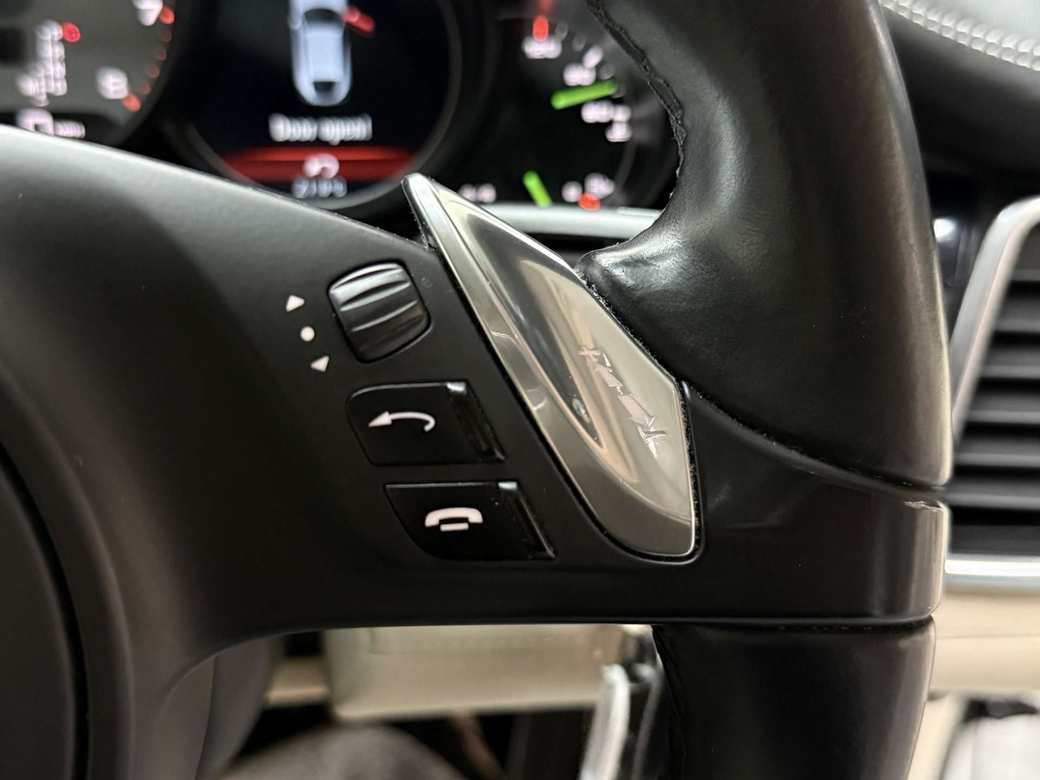 Used Porsche Panamera 2014 for sale - 76478913: Photo 19