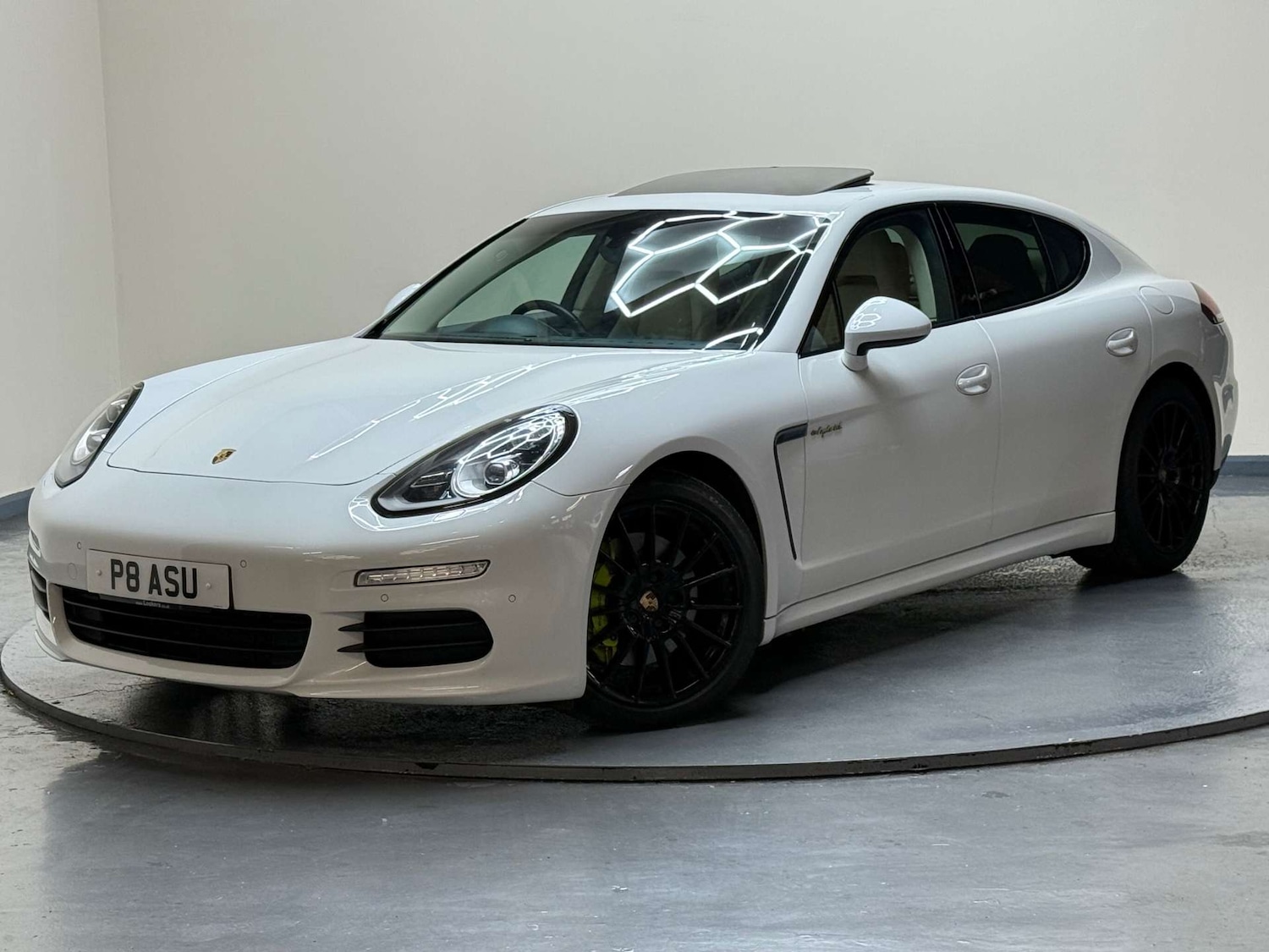 Used Porsche Panamera 2014 for sale - 76478913: Photo 40