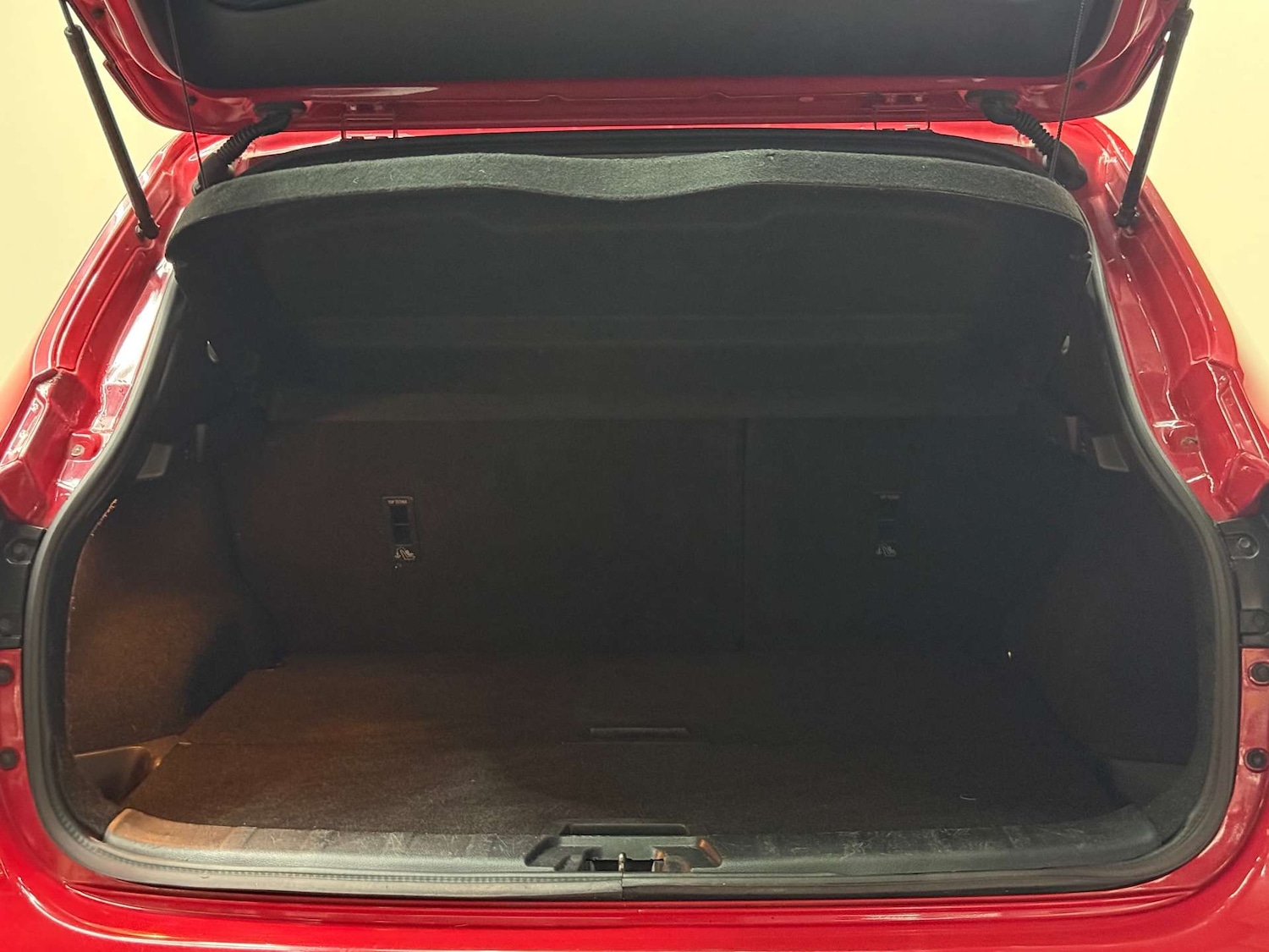 Used Nissan Qashqai 2016 for sale - 76331492: Photo 10