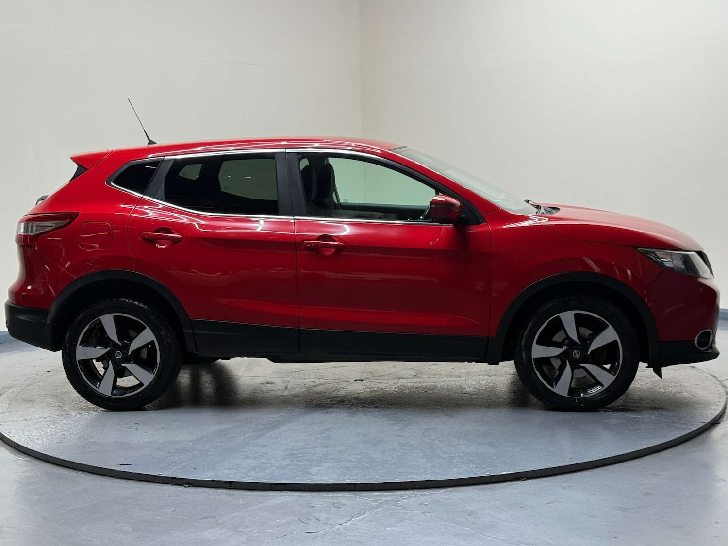 Used Nissan Qashqai 2016 for sale - 76331492: Photo 13