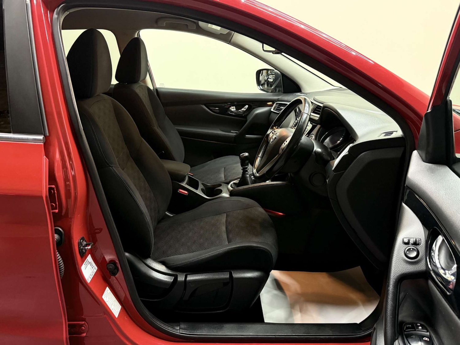 Used Nissan Qashqai 2016 for sale - 76331492: Photo 14