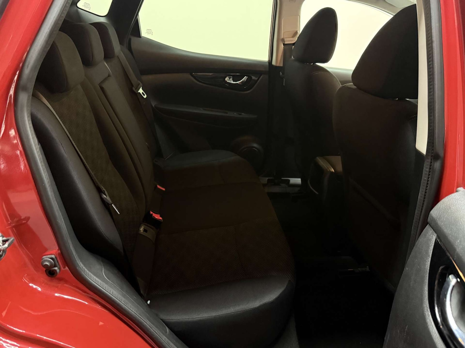 Used Nissan Qashqai 2016 for sale - 76331492: Photo 24