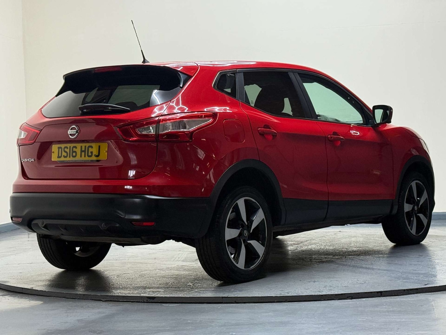 Used Nissan Qashqai 2016 for sale - 76331492: Photo 25