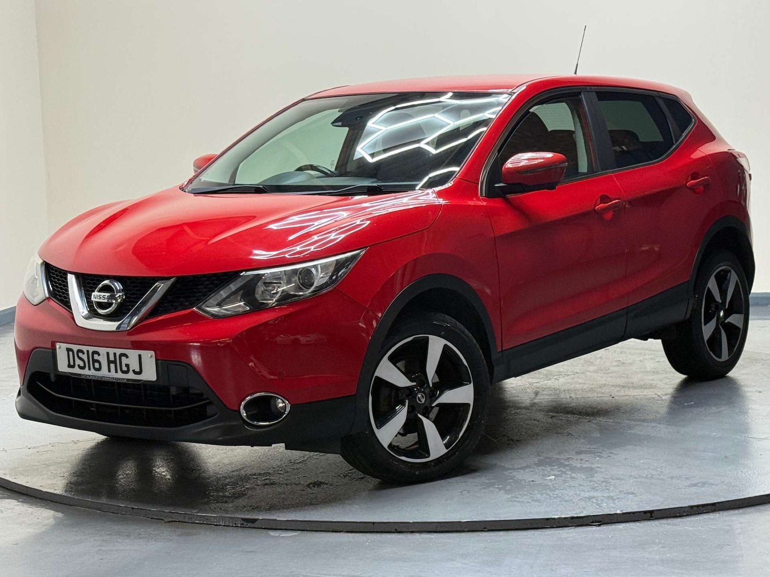 Used Nissan Qashqai 2016 for sale - 76331492: Photo 46