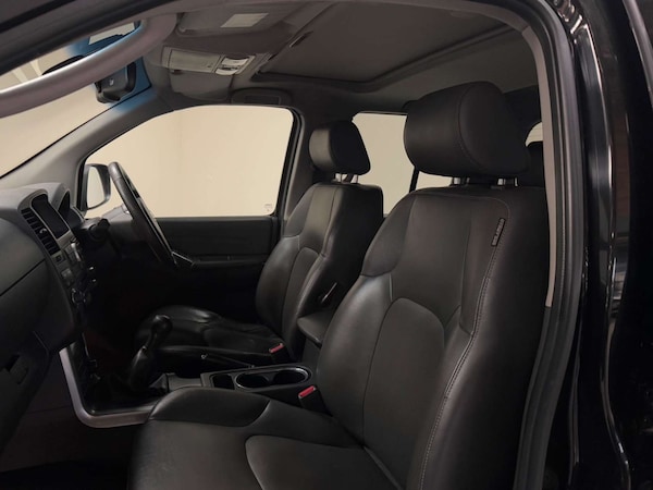 Used Nissan Navara 2011 for sale - 76182593: Photo 34