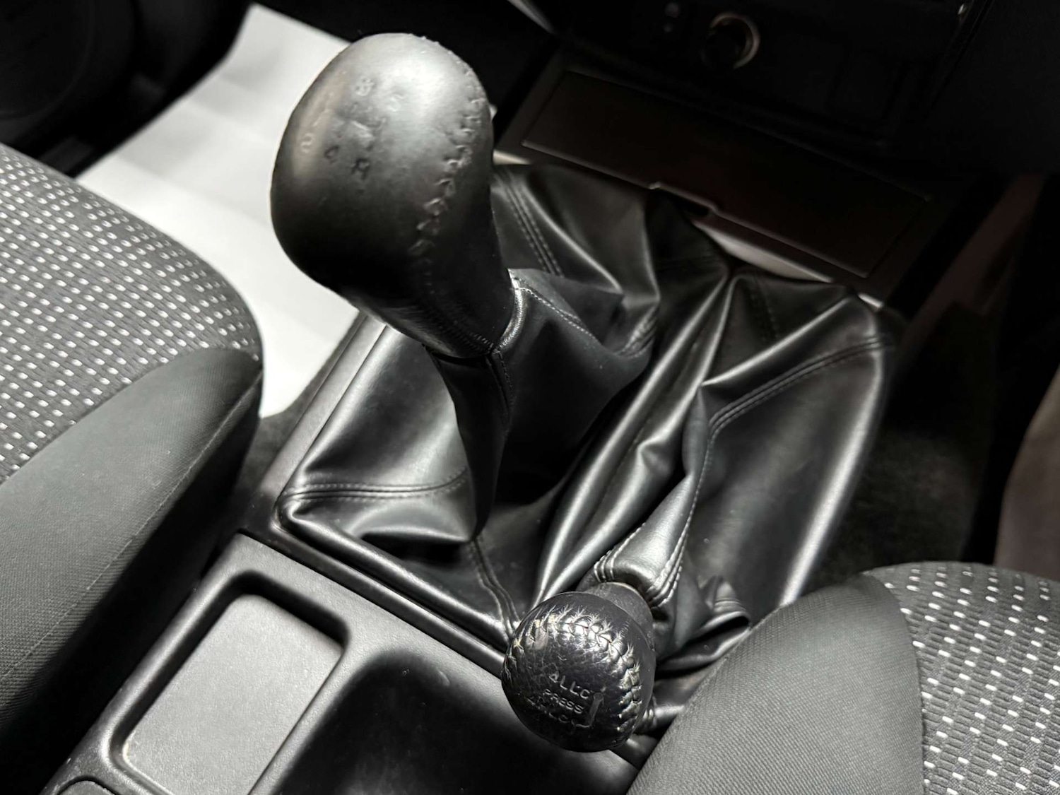 Used Mitsubishi L200 2015 for sale - 76600799: Photo 21