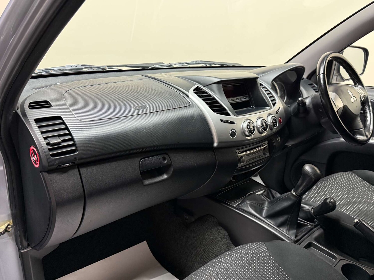 Used Mitsubishi L200 2015 for sale - 76600799: Photo 29