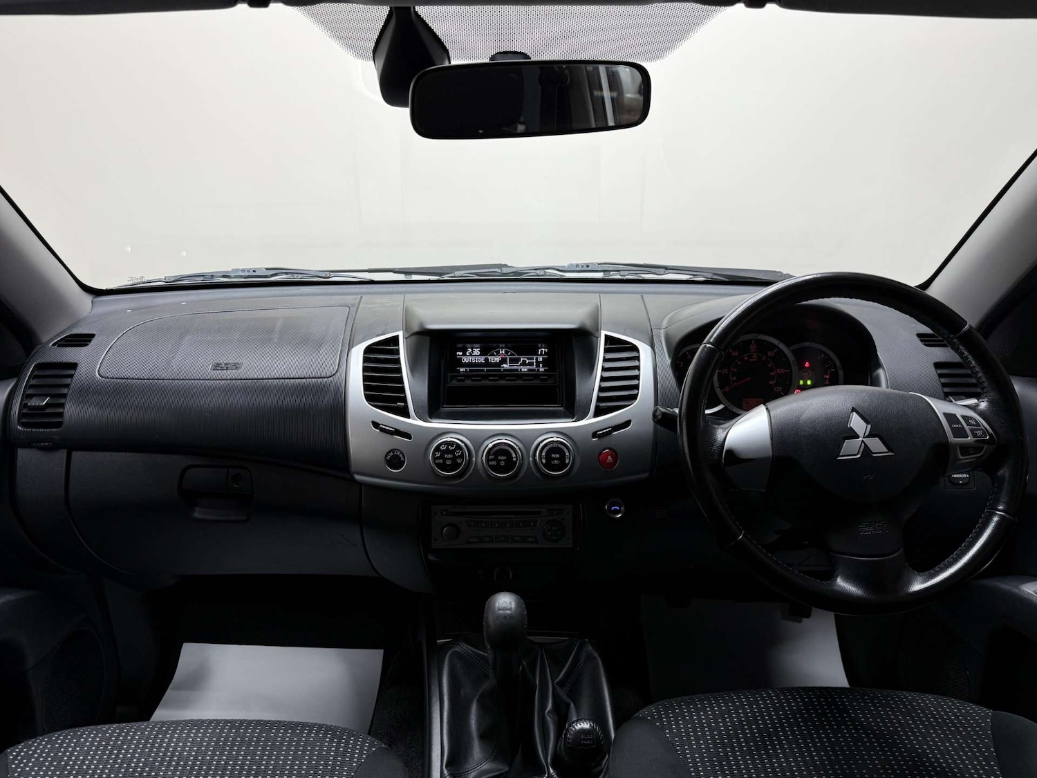 Used Mitsubishi L200 2015 for sale - 76600799: Photo 54