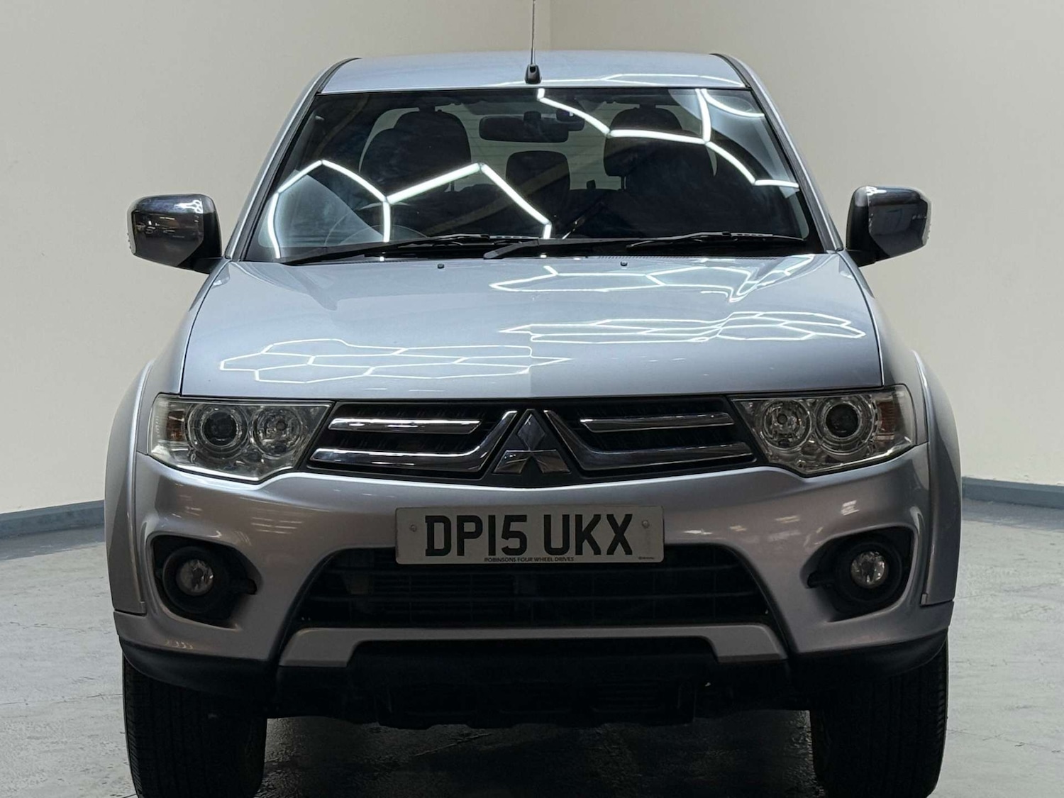 Used Mitsubishi L200 2015 for sale - 76600799: Photo 8