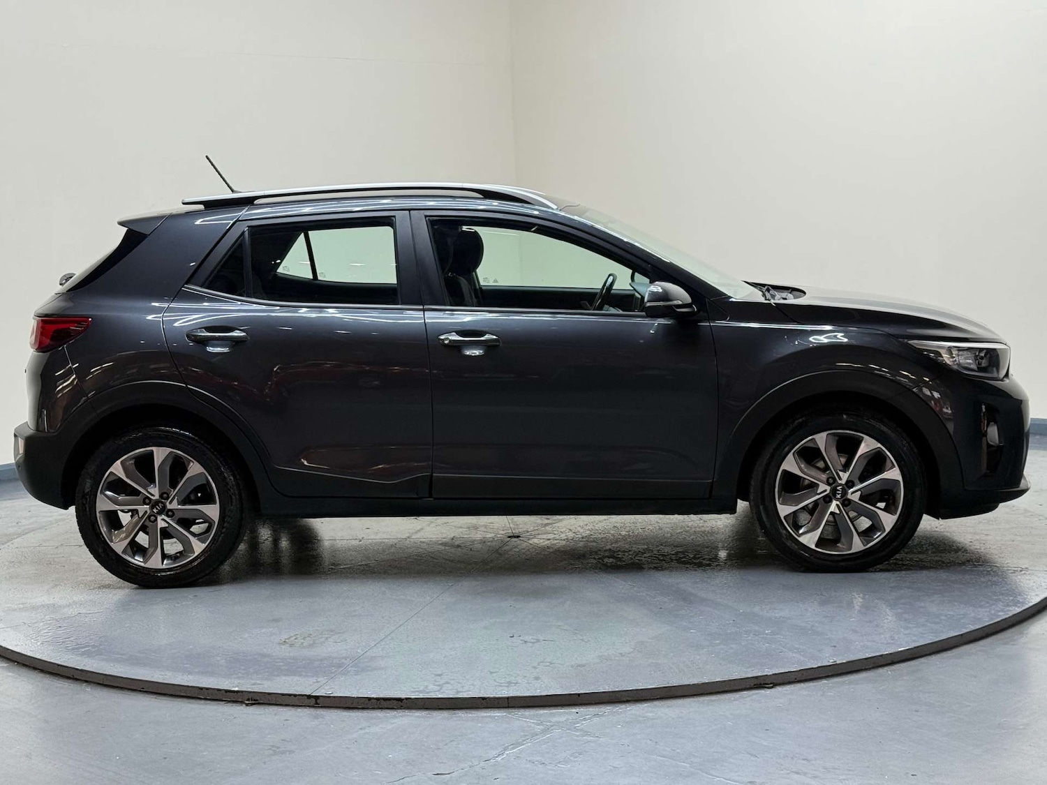 Used Kia Stonic 2019 for sale - 76601068: Photo 14