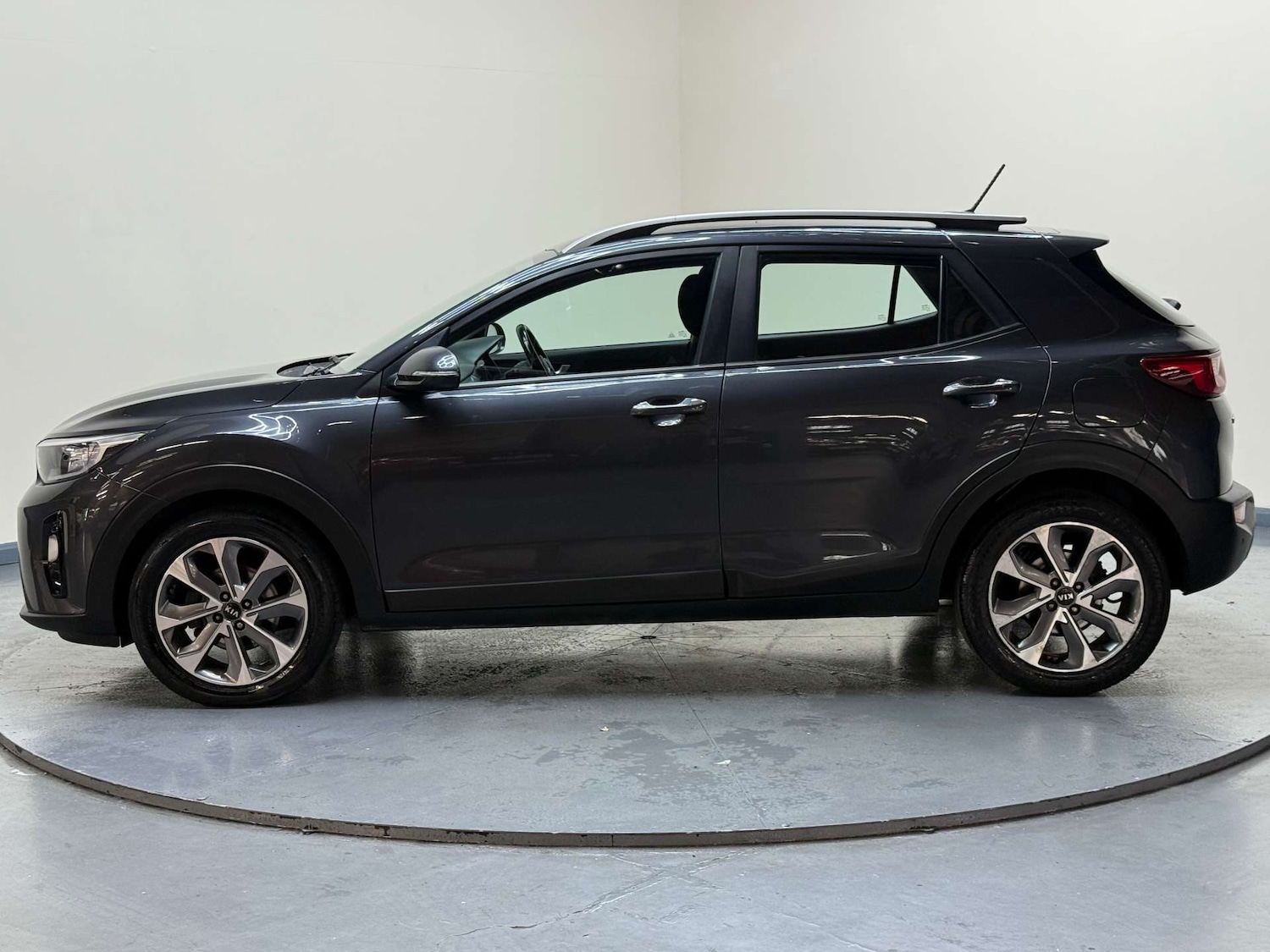 Used Kia Stonic 2019 for sale - 76601068: Photo 29