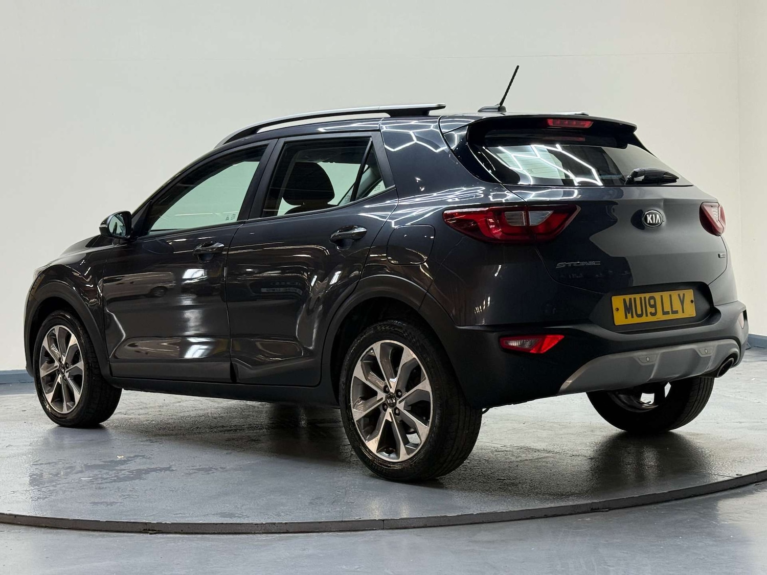 Used Kia Stonic 2019 for sale - 76601068: Photo 40