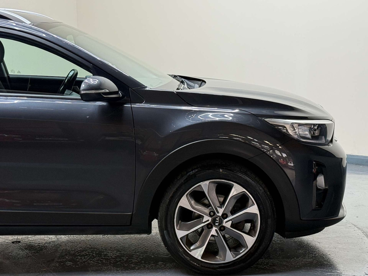 Used Kia Stonic 2019 for sale - 76601068: Photo 42