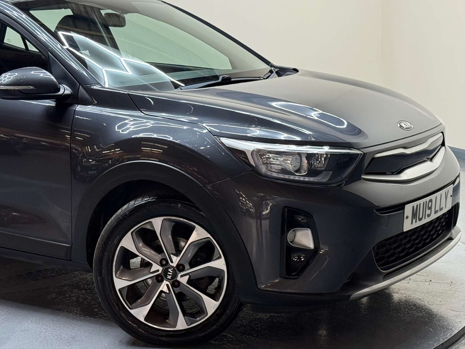Used Kia Stonic 2019 for sale - 76601068: Photo 51