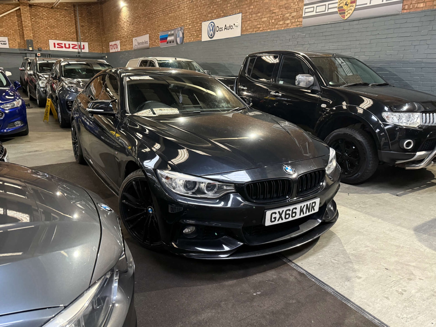 Used BMW 4 Series 2016 for sale - 77378381: Photo 2