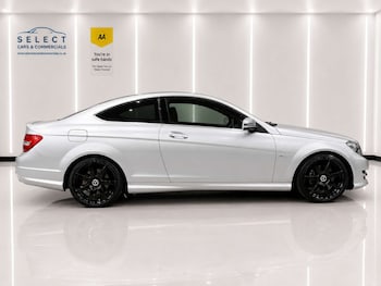 Used Mercedes-Benz C Class 2011 for sale - 79058458: Photo