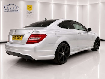 Used Mercedes-Benz C Class 2011 for sale - 79058458: Photo
