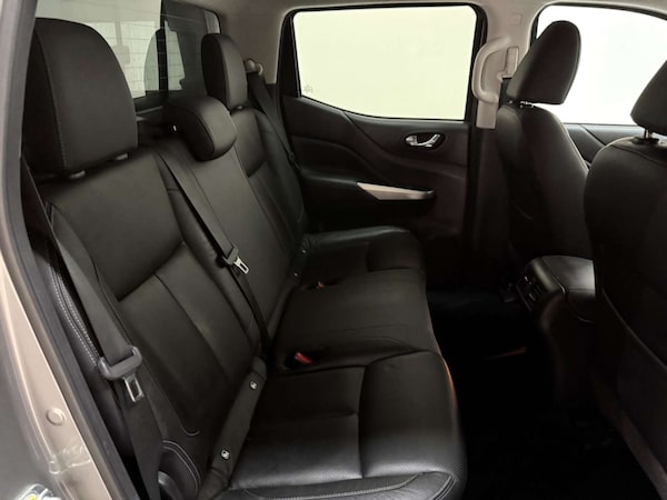 Used Nissan Navara 2020 for sale - 76181020: Photo 61