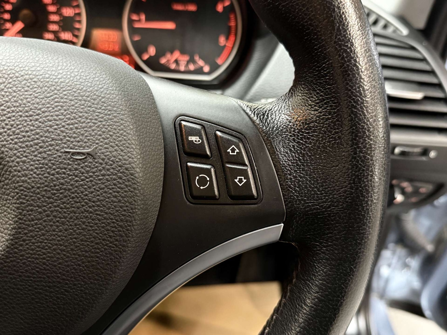 Used BMW 1 Series 2011 for sale - 77173414: Photo 19