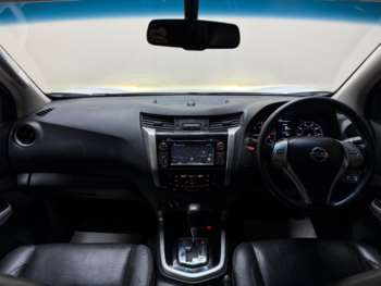 Used Nissan Navara 2016 for sale - 74442612: Photo