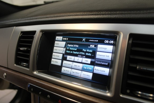 Used Jaguar XF 2014 for sale - 76256162: Photo 32