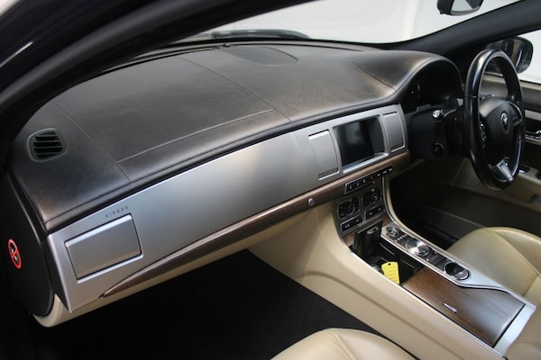 Used Jaguar XF 2014 for sale - 76256162: Photo 33