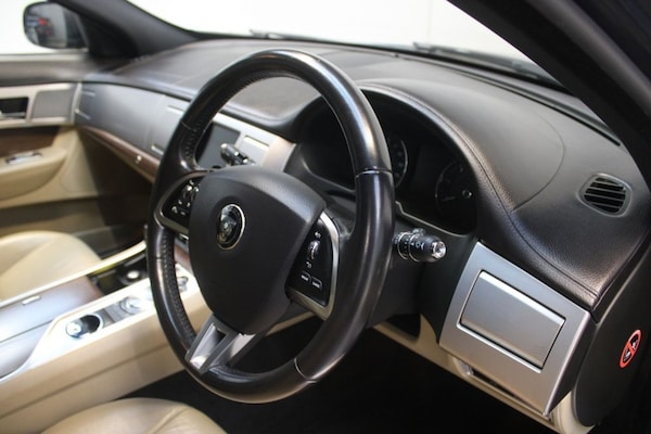 Used Jaguar XF 2014 for sale - 76256162: Photo 36