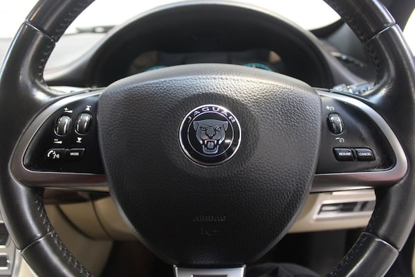 Used Jaguar XF 2014 for sale - 76256162: Photo 37