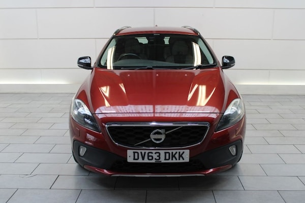 Used Volvo V40 Cross Country 2013 for sale - 75433447: Photo 2