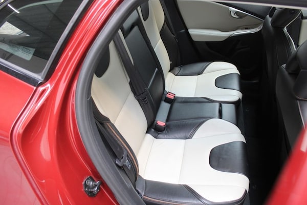 Used Volvo V40 Cross Country 2013 for sale - 75433447: Photo 38