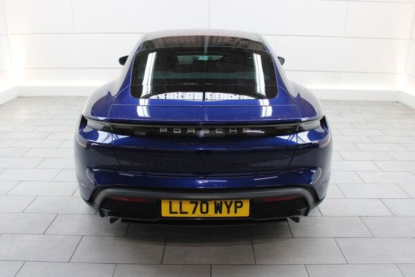 Used Porsche Taycan 2020 for sale - 65533037: Photo 14