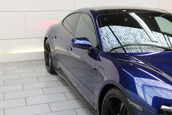 Used Porsche Taycan 2020 for sale - 65533037: Photo 29