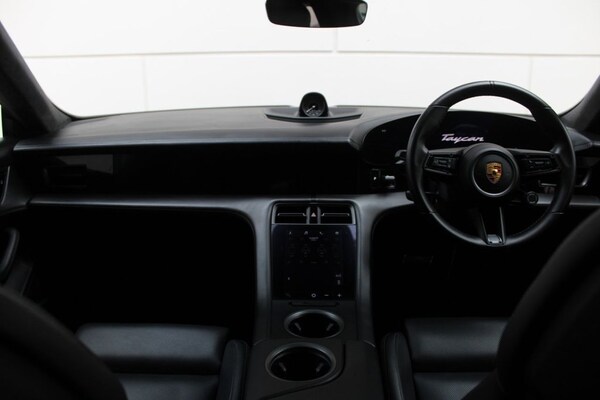 Used Porsche Taycan 2020 for sale - 65533037: Photo 42