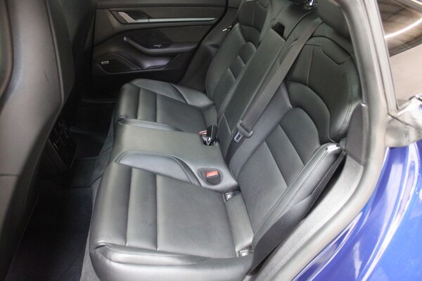 Used Porsche Taycan 2020 for sale - 65533037: Photo 49