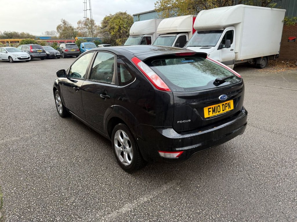 Used Ford Focus 2010 for sale - 76527256: Photo 5