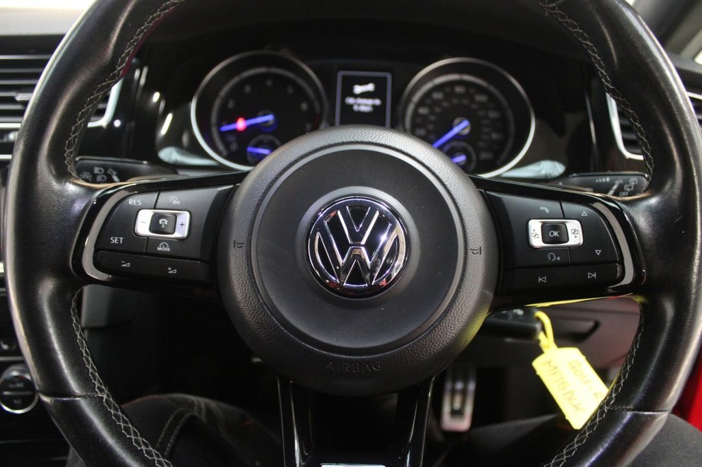 Used Volkswagen Golf 2015 for sale - 77110953: Photo 37