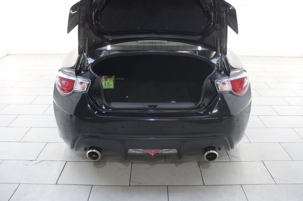 Used Toyota GT86 2015 for sale - 76654384: Photo 16